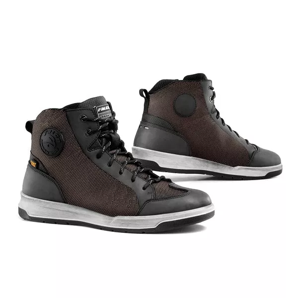 Falco Pyro 2 Boots Size 8