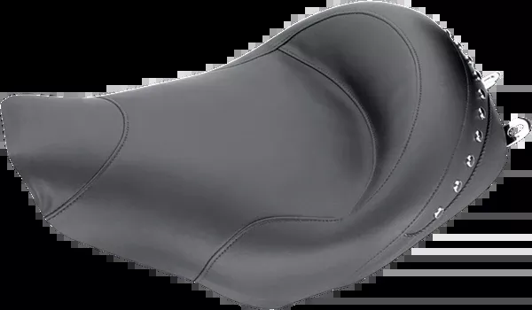 Mustang Wide Solo Seat – Studded – FLHR/FLHX