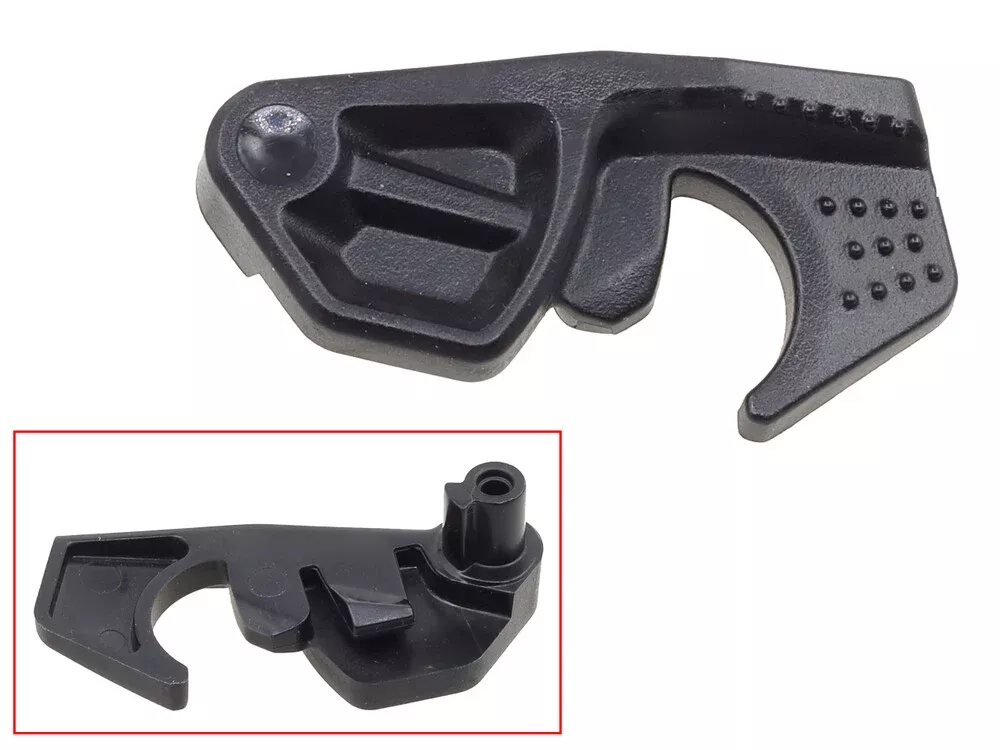 Sp1 Panel Latch Panel Right – SM-12812R Lynx Snowmobiles 2022-2025